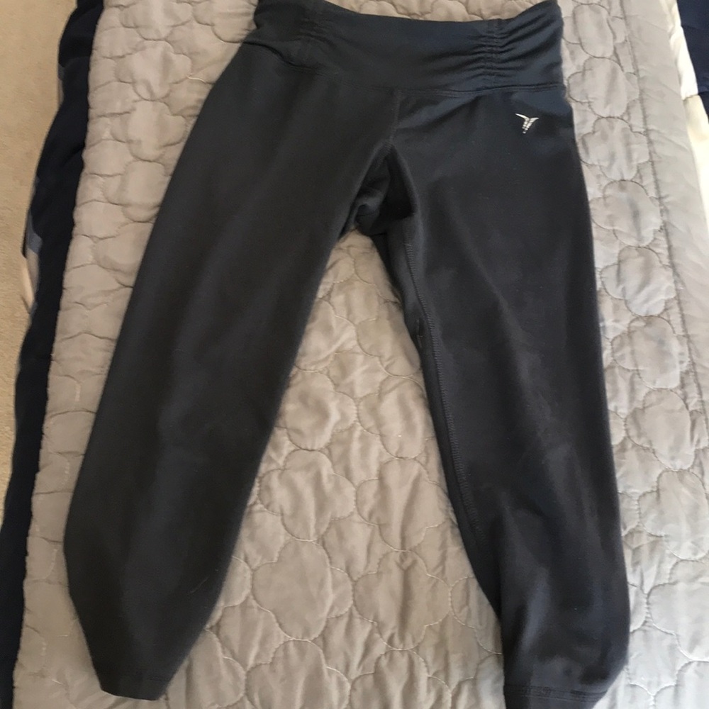 Old Navy active capris
